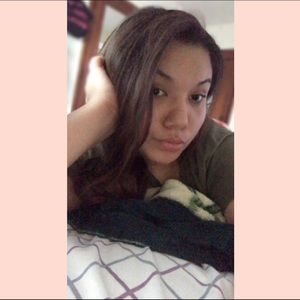 Meet your Posher, Brittney